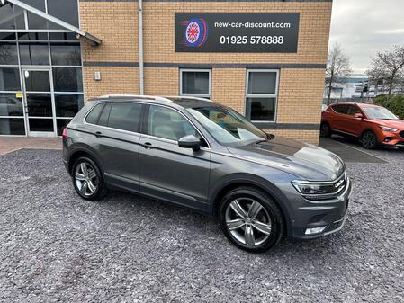 VOLKSWAGEN TIGUAN 2.0 TSI BlueMotion Tech SEL