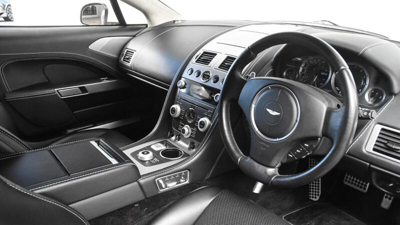 ASTON MARTIN RAPIDE