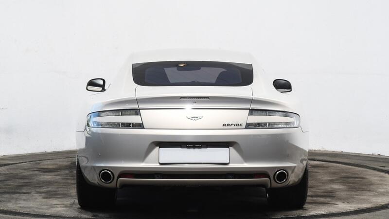 ASTON MARTIN RAPIDE