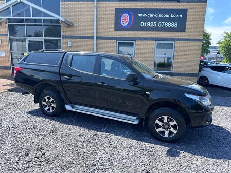 FIAT FULLBACK 2.4 Fullback 2.4 150hp D-cab 6spd Manual Sx