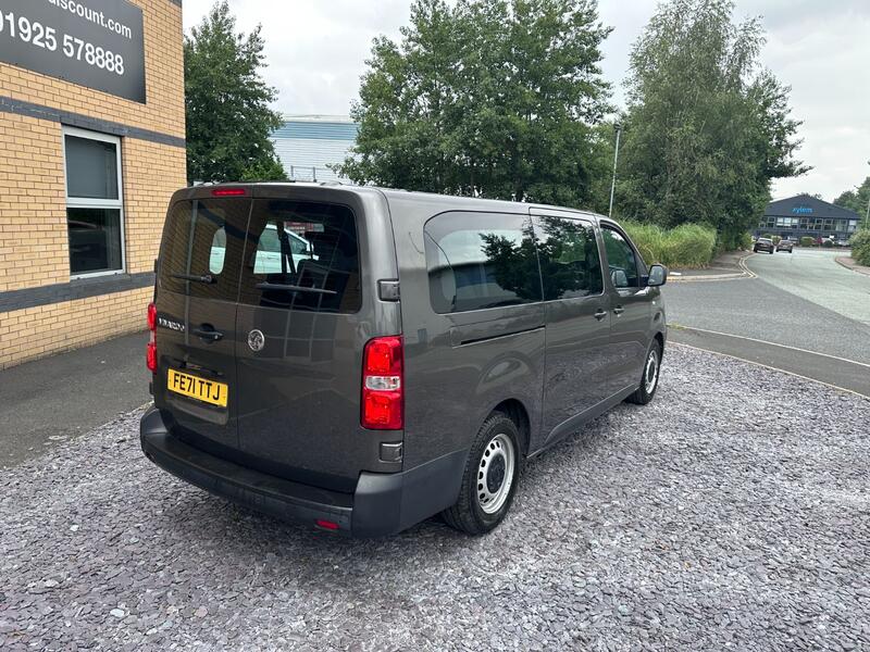 VAUXHALL VIVARO