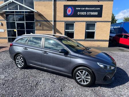 HYUNDAI I30 1.4 T-GDi SE Nav