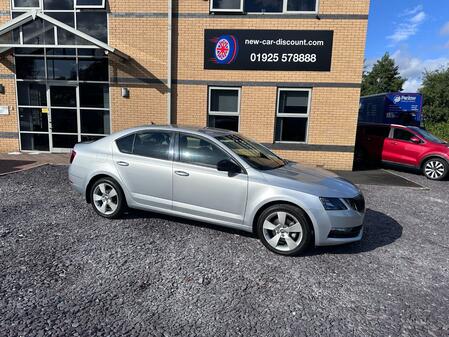 SKODA OCTAVIA 1.5 TSI ACT SE Drive